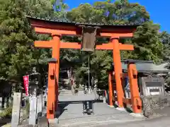 敢國神社の鳥居