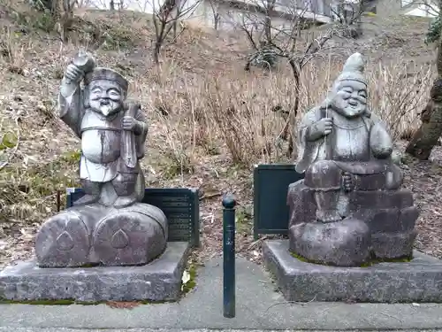 倶利迦羅不動寺山頂本堂(石川県)