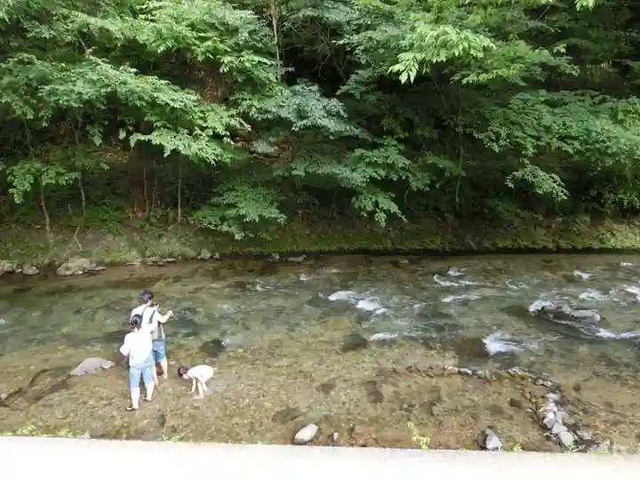 諏訪大社下社春宮の周辺