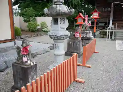 尾曳稲荷神社の狛犬
