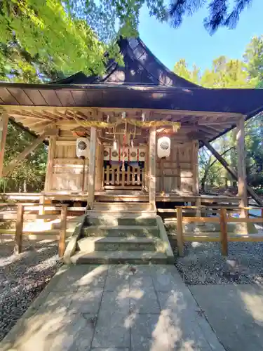 皆神神社の本殿