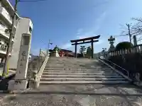 亀山神社の{uncategorized: "未分類", other: "その他", undefined: "問題あり", building: "その他建物", grave: "お墓", sacred_gate: "鳥居", guardian: "狛犬", statue: "像", buddha: "仏像", history: "歴史", nature: "自然", garden: "庭園", animal: "動物", pagoda: "塔", temizu: "手水舎", mountain_gate: "山門・神門", sanctuary: "本殿・本堂", subordinate: "末社・摂社", art: "芸術", scenery: "景色", jizo: "地蔵", ema: "絵馬", goshuin: "御朱印", omikuji: "おみくじ", items: "授与品その他", amulet: "お守り", goshuincho: "御朱印帳", eats: "食事", festival: "お祭り", votive_dance: "神楽", shichigosan: "七五三参", wedding: "結婚式", experience: "体験その他", initially: "初詣", around: "周辺", anti_infection: "感染症対策"}