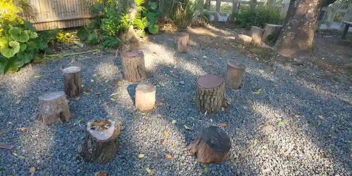 兒神社のその他建物