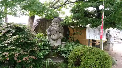 常在寺の像