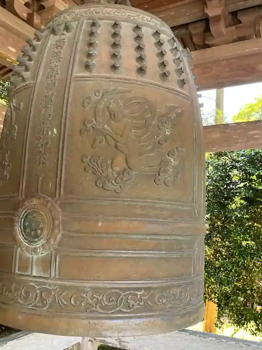 金剛頂寺の{uncategorized: "未分類", other: "その他", undefined: "問題あり", building: "その他建物", grave: "お墓", sacred_gate: "鳥居", guardian: "狛犬", statue: "像", buddha: "仏像", history: "歴史", nature: "自然", garden: "庭園", animal: "動物", pagoda: "塔", temizu: "手水舎", mountain_gate: "山門・神門", sanctuary: "本殿・本堂", subordinate: "末社・摂社", art: "芸術", scenery: "景色", jizo: "地蔵", ema: "絵馬", goshuin: "御朱印", omikuji: "おみくじ", items: "授与品その他", amulet: "お守り", goshuincho: "御朱印帳", eats: "食事", festival: "お祭り", votive_dance: "神楽", shichigosan: "七五三参", wedding: "結婚式", experience: "体験その他", initially: "初詣", around: "周辺", anti_infection: "感染症対策"}