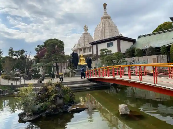 川崎大師不動堂の{uncategorized: "未分類", other: "その他", undefined: "問題あり", building: "その他建物", grave: "お墓", sacred_gate: "鳥居", guardian: "狛犬", statue: "像", buddha: "仏像", history: "歴史", nature: "自然", garden: "庭園", animal: "動物", pagoda: "塔", temizu: "手水舎", mountain_gate: "山門・神門", sanctuary: "本殿・本堂", subordinate: "末社・摂社", art: "芸術", scenery: "景色", jizo: "地蔵", ema: "絵馬", goshuin: "御朱印", omikuji: "おみくじ", items: "授与品その他", amulet: "お守り", goshuincho: "御朱印帳", eats: "食事", festival: "お祭り", votive_dance: "神楽", shichigosan: "七五三参", wedding: "結婚式", experience: "体験その他", initially: "初詣", around: "周辺", anti_infection: "感染症対策"}