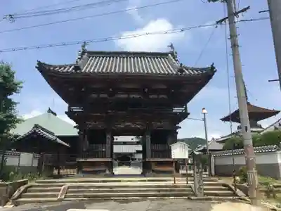 酒見寺の山門・神門