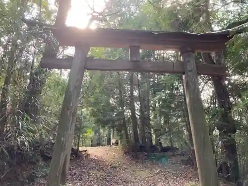 貴布禰神社の鳥居