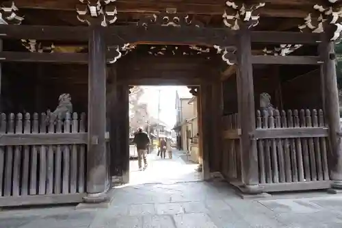 朝護孫子寺の山門・神門