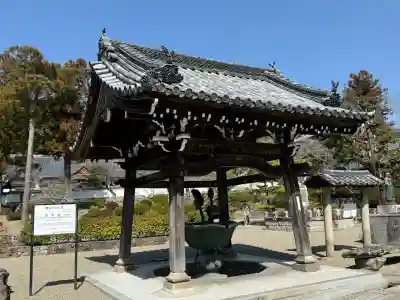 粉河寺の{uncategorized: "未分類", other: "その他", undefined: "問題あり", building: "その他建物", grave: "お墓", sacred_gate: "鳥居", guardian: "狛犬", statue: "像", buddha: "仏像", history: "歴史", nature: "自然", garden: "庭園", animal: "動物", pagoda: "塔", temizu: "手水舎", mountain_gate: "山門・神門", sanctuary: "本殿・本堂", subordinate: "末社・摂社", art: "芸術", scenery: "景色", jizo: "地蔵", ema: "絵馬", goshuin: "御朱印", omikuji: "おみくじ", items: "授与品その他", amulet: "お守り", goshuincho: "御朱印帳", eats: "食事", festival: "お祭り", votive_dance: "神楽", shichigosan: "七五三参", wedding: "結婚式", experience: "体験その他", initially: "初詣", around: "周辺", anti_infection: "感染症対策"}