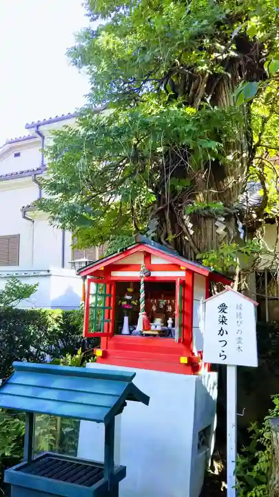 愛染堂勝鬘院の末社・摂社