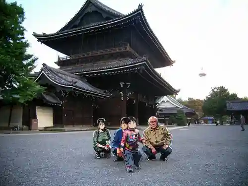 東本願寺（真宗本廟）の山門