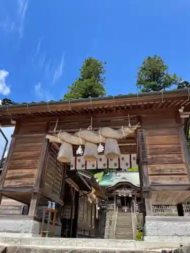 須我神社の山門