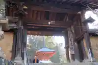 慈尊院の山門・神門