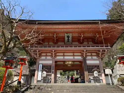 鞍馬寺の山門・神門