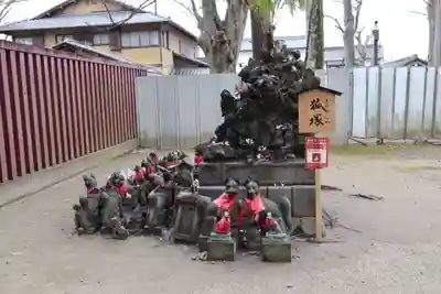笠間稲荷神社の狛犬
