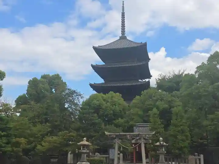 東寺鎮守八幡宮・東寺境内社八島殿(京都府)