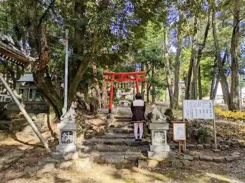 八幡神社の鳥居