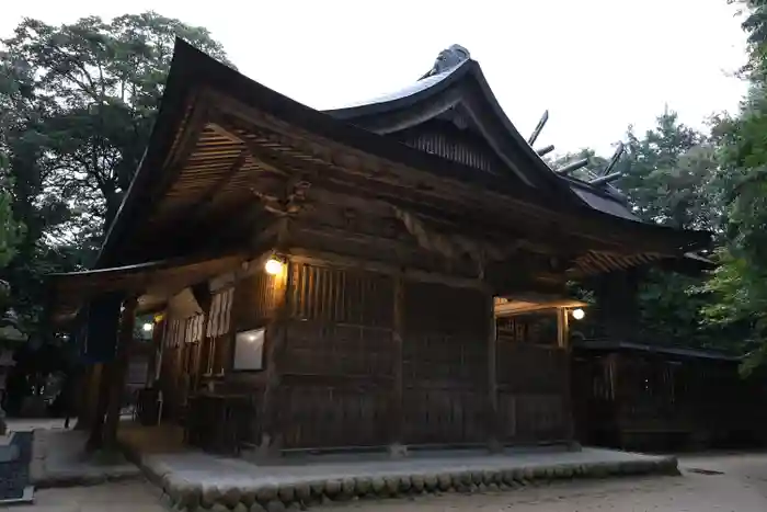 玉作湯神社の建物その他