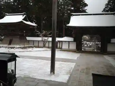 高野山金剛峯寺の山門・神門