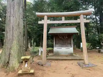 山倉大神の{uncategorized: "未分類", other: "その他", undefined: "問題あり", building: "その他建物", grave: "お墓", sacred_gate: "鳥居", guardian: "狛犬", statue: "像", buddha: "仏像", history: "歴史", nature: "自然", garden: "庭園", animal: "動物", pagoda: "塔", temizu: "手水舎", mountain_gate: "山門・神門", sanctuary: "本殿・本堂", subordinate: "末社・摂社", art: "芸術", scenery: "景色", jizo: "地蔵", ema: "絵馬", goshuin: "御朱印", omikuji: "おみくじ", items: "授与品その他", amulet: "お守り", goshuincho: "御朱印帳", eats: "食事", festival: "お祭り", votive_dance: "神楽", shichigosan: "七五三参", wedding: "結婚式", experience: "体験その他", initially: "初詣", around: "周辺", anti_infection: "感染症対策"}