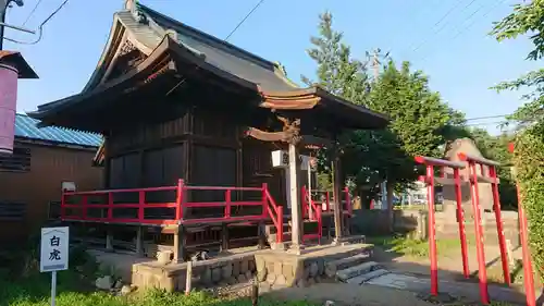 御清水稲荷神社の本殿・本堂