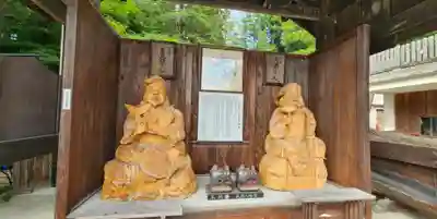 盛岡八幡宮の像