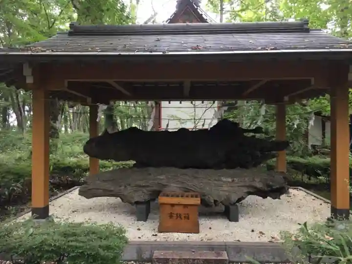 山中諏訪神社のその他建物