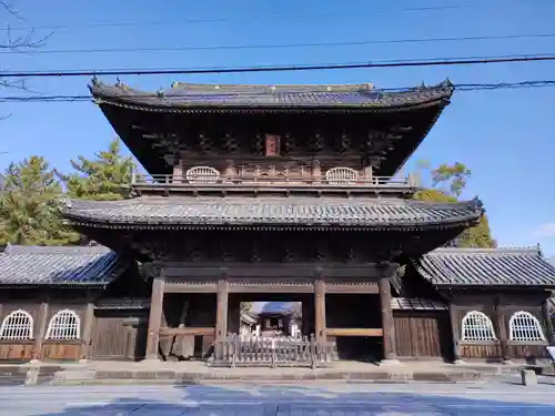 大樹寺（松安院大樹寺）の山門