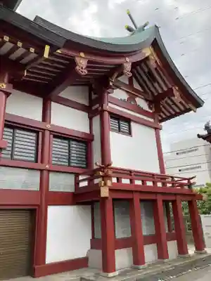 羽田神社の本殿・本堂