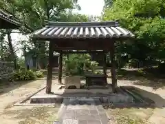 蓮教寺の手水