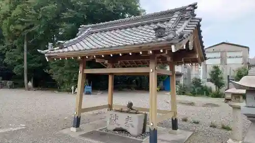 城南神社の手水舎
