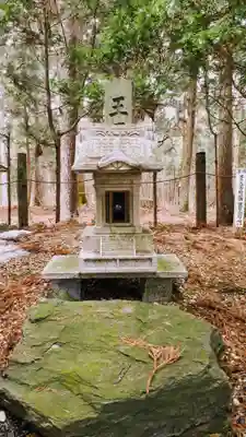 蜂神社のその他建物