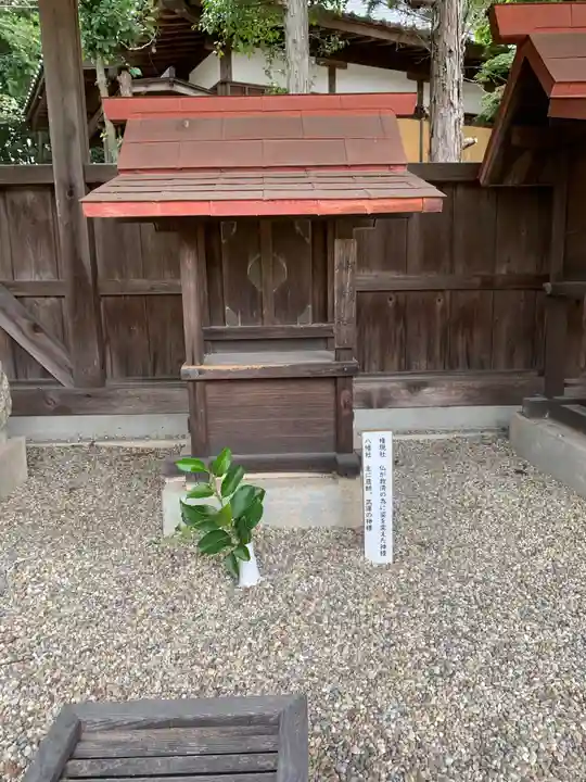 八柱社のその他建物