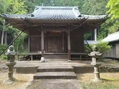 勝善寺の本殿・本堂