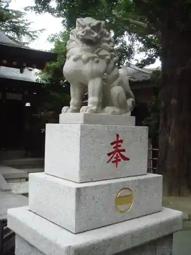 新田神社の狛犬