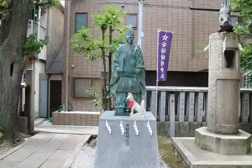 安倍晴明神社の像