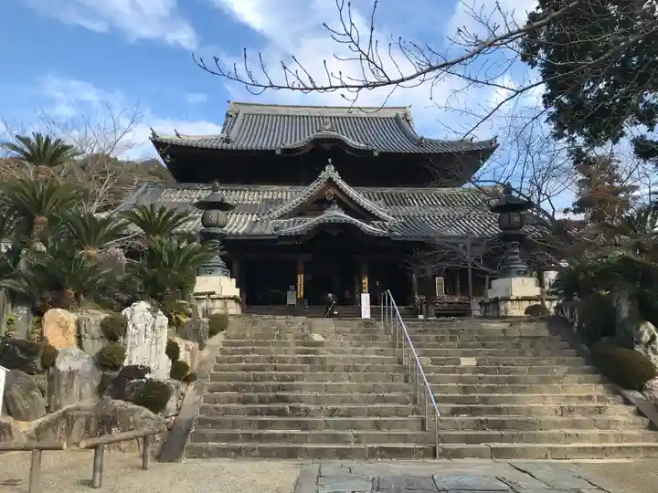 粉河寺の本殿・本堂