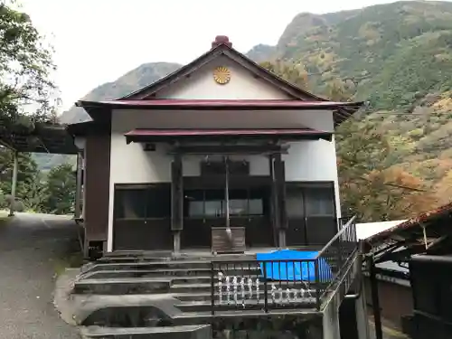 石鎚神社 中宮 成就社の本殿