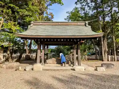 白山比売神社の手水舎