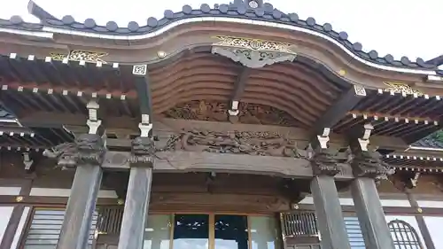 傑山寺の本殿