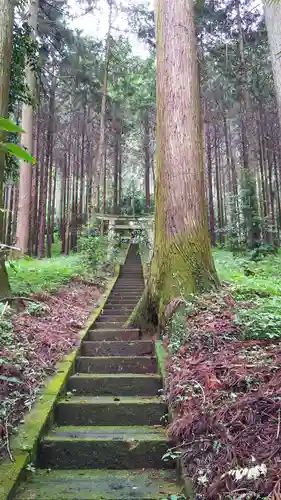 日光大室高龗神社のその他建物