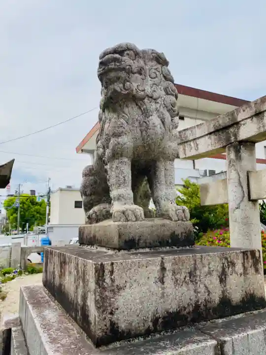 三輪神社の狛犬