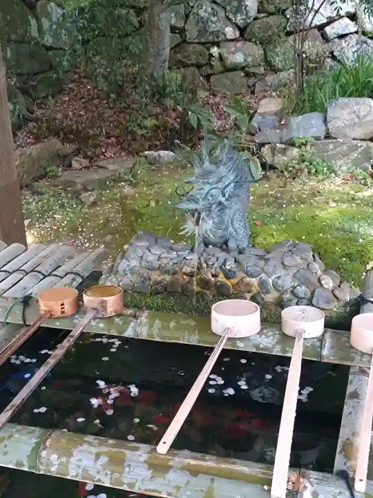 宝厳寺の{uncategorized: "未分類", other: "その他", undefined: "問題あり", building: "その他建物", grave: "お墓", sacred_gate: "鳥居", guardian: "狛犬", statue: "像", buddha: "仏像", history: "歴史", nature: "自然", garden: "庭園", animal: "動物", pagoda: "塔", temizu: "手水舎", mountain_gate: "山門・神門", sanctuary: "本殿・本堂", subordinate: "末社・摂社", art: "芸術", scenery: "景色", jizo: "地蔵", ema: "絵馬", goshuin: "御朱印", omikuji: "おみくじ", items: "授与品その他", amulet: "お守り", goshuincho: "御朱印帳", eats: "食事", festival: "お祭り", votive_dance: "神楽", shichigosan: "七五三参", wedding: "結婚式", experience: "体験その他", initially: "初詣", around: "周辺", anti_infection: "感染症対策"}