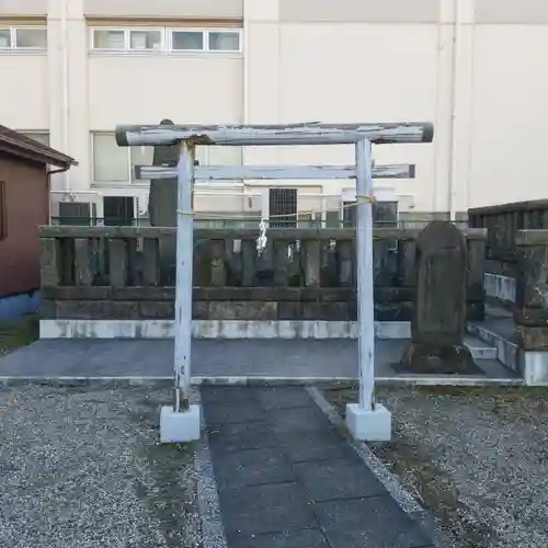 小松川神社の鳥居