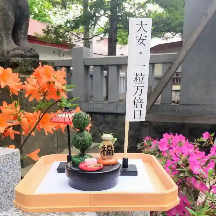 彌彦神社 (伊夜日子神社)の像