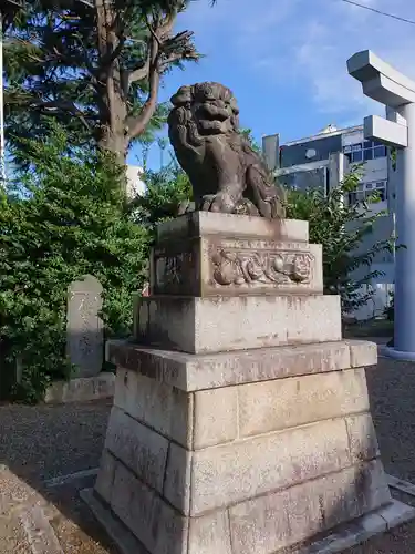 健田須賀神社の狛犬