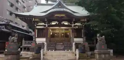 綾瀬稲荷神社の本殿・本堂