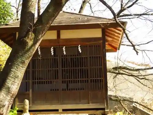 黒戸奈神社の建物その他