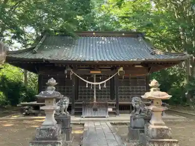 精忠神社の本殿・本堂
